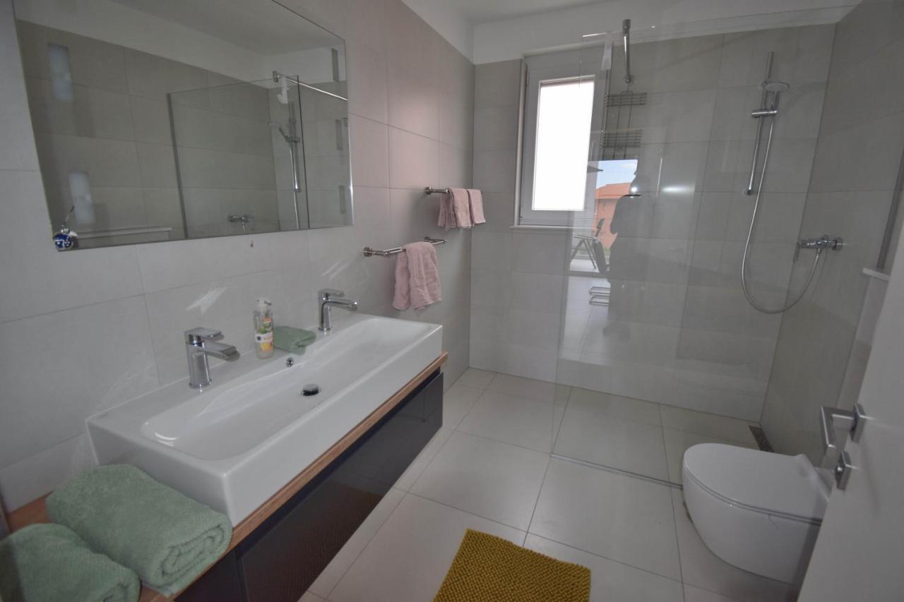 Appartamento Relax-Krk Krk Town Esterno foto